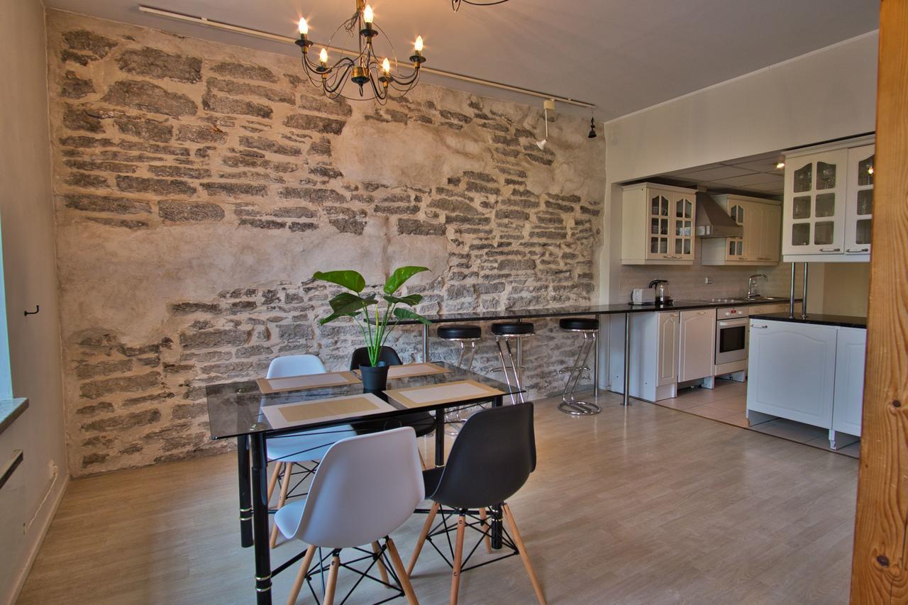 Dream Stay - Old Town Church View Apartment With Sauna Tallinn Exteriér fotografie